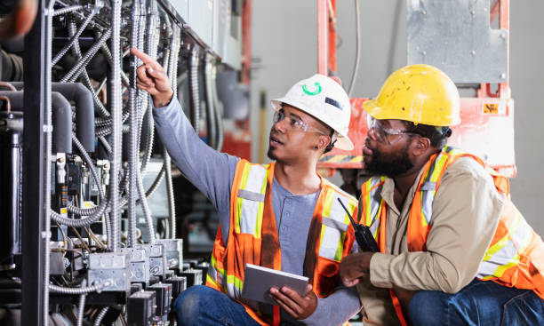 Best Local Electrician Companies  in Kingston, TN